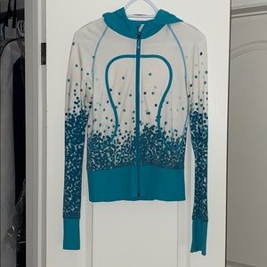Lululemon size 8 scuba hoodie lightweight